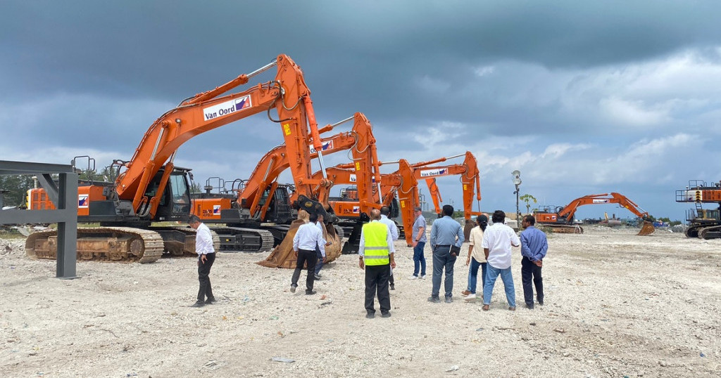 Addu in dhookuran ninmaafaivaa 1000 goathi mimahu havaalu kuranee