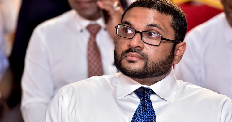 Aa sarukaaruge dhifaae vazeerakah gassan maumoon