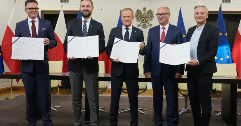 Poland ge EU ah thaaeedhkuraa idhikolhu party thakun colition ehbasvumakah athuvejje